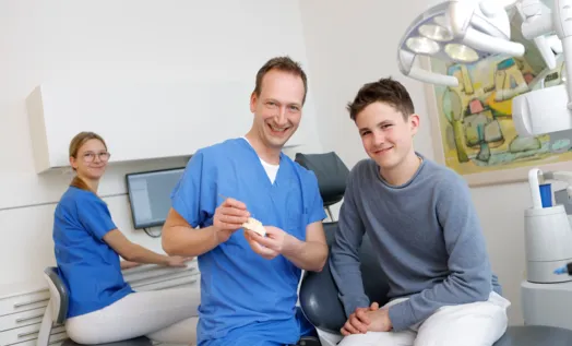 Zahnmedizin in Erfurt - MKG, Oral­chirurgie, Implan­to­lo­gie - Gemeinschaftspraxis für Zahnmedizin