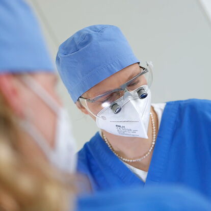 Zahnmedizin in Erfurt - MKG, Oralchirurgie, Implantologie - Gemeinschaftspraxis für Zahnmedizin